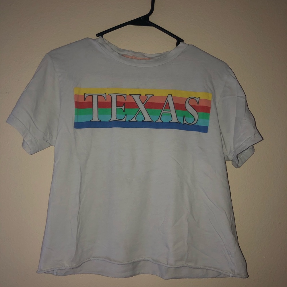 Very cute Cropped short sleeve barely worn